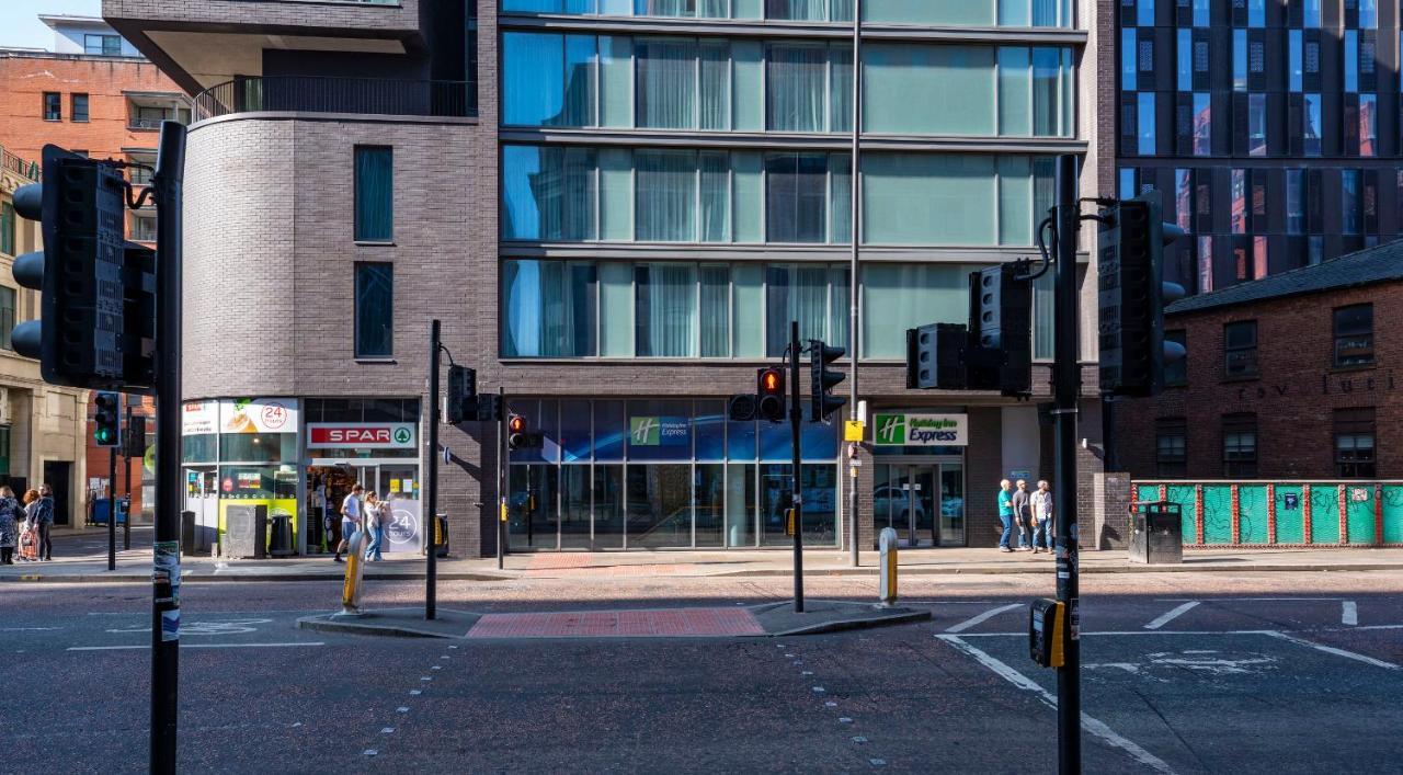 Holiday Inn Express Manchester City Centre By Ihg מראה חיצוני תמונה